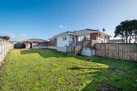 Photo of property in 325a Hobsonville Road, Hobsonville, Auckland, 0618