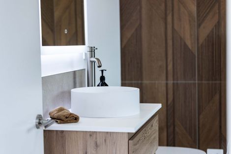 Photo of property in 82 Clark Road, Hobsonville, Auckland, 0616