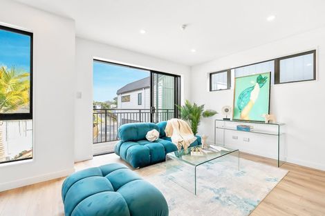 Photo of property in 10d Starling Place, Ranui, Auckland, 0612