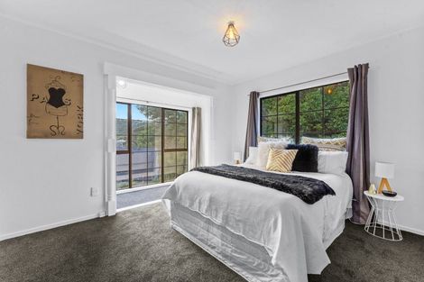 Photo of property in 61 Pemberton Avenue, Bayview, Auckland, 0629