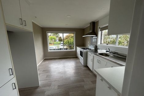 Photo of property in 8a Tanekaha Place, Pukete, Hamilton, 3200