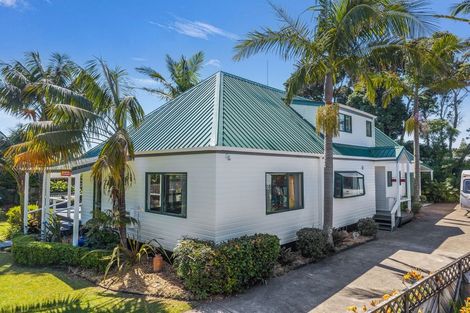 Photo of property in 11 Ohiwa Parade, Ohope, 3121