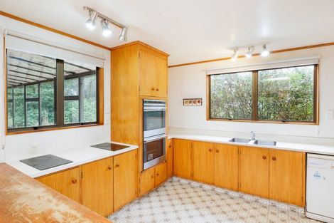 Photo of property in 105 Clifton Terrace, Fitzherbert, Palmerston North, 4410