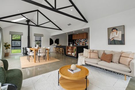 Photo of property in 19 Prestbury Grove, Churton Park, Wellington, 6037