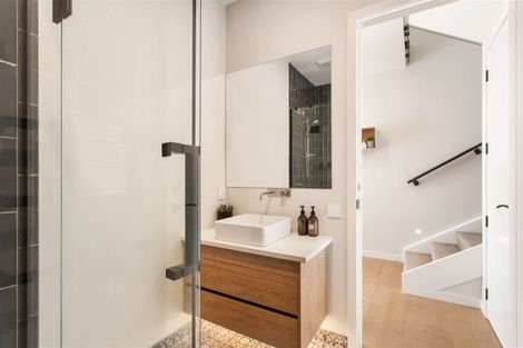 Photo of property in 2 John Monck Lane, Redcliffs, Christchurch, 8081