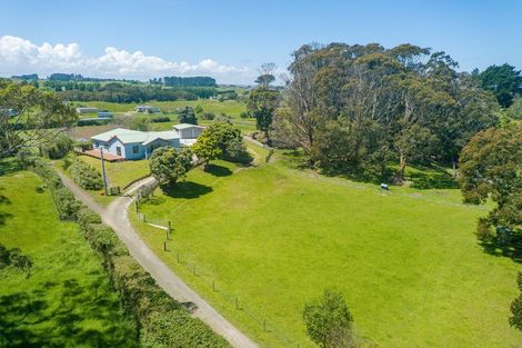 Photo of property in 30 Westmere Road, Westmere, Whanganui, 4574