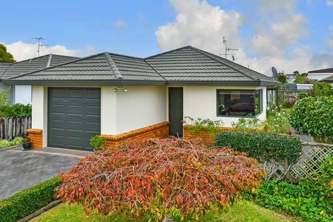 Photo of property in 2a Dan Bryant Place, Pukekohe, 2120