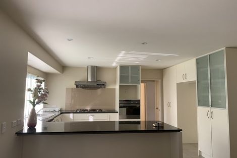 Photo of property in 3 Kouras Place, Flat Bush, Auckland, 2016