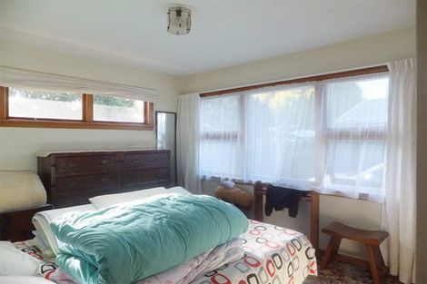 Photo of property in 35 Blankney Street, Hornby, Christchurch, 8042