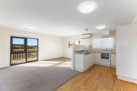 Photo of property in 24 Alton Avenue, Hillcrest, Auckland, 0627