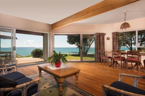 Photo of property in 131 Karewa Parade, Papamoa Beach, Papamoa, 3118