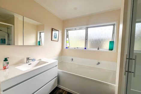 Photo of property in 106 Regent Heights, Thames, 3500