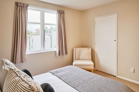 Photo of property in 25 Kiriwai Road, Paremata, Porirua, 5024