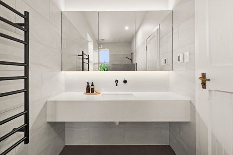 Photo of property in 29 Gordon Road, Te Awanga, 4102