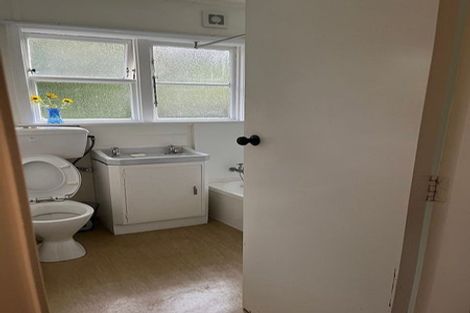 Photo of property in 28 Warwick Street, Wilton, Wellington, 6012