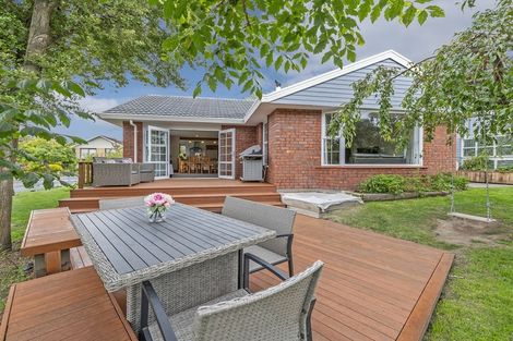 Photo of property in 8 Muir Avenue, Halswell, Christchurch, 8025