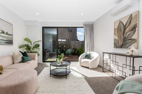 Photo of property in 4/323 Riverside Drive, Waterloo, Lower Hutt, 5011