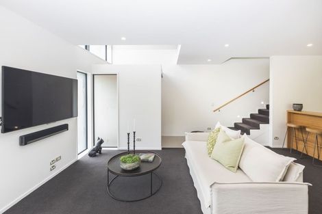 Photo of property in 1/2a Dorset Street, Christchurch Central, Christchurch, 8013