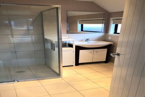 Photo of property in 12d Edgecumbe Street, Whitiora, Hamilton, 3200