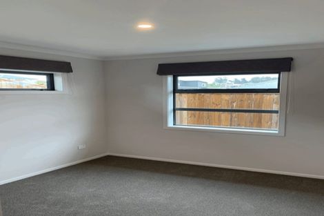 Photo of property in 4 Edenmore Terrace, Fitzherbert, Palmerston North, 4410