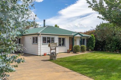 Photo of property in 55 Charles Street, Carterton, 5713