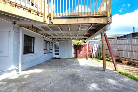 Photo of property in 4 Contessa Drive, Glenfield, Auckland, 0629