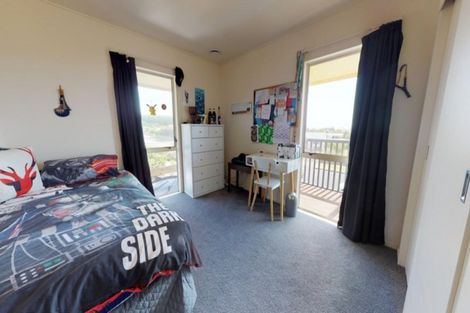 Photo of property in 9 Takitimu Street, Waitarere Beach, Levin, 5510