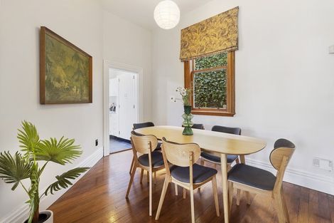 Photo of property in 40 Fairview Crescent, Kelburn, Wellington, 6012