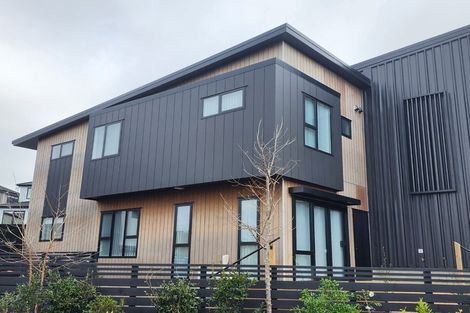 Photo of property in 106 Te Oneroa Way, Long Bay, Auckland, 0630