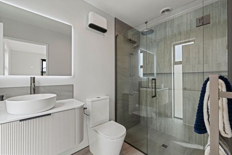 Photo of property in 10 Eccles Place, Halswell, Christchurch, 8025