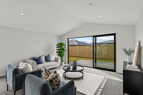 Photo of property in 10 Eccles Place, Halswell, Christchurch, 8025