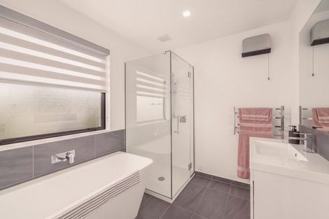 Photo of property in 12 Kemsley Lane, Casebrook, Christchurch, 8051