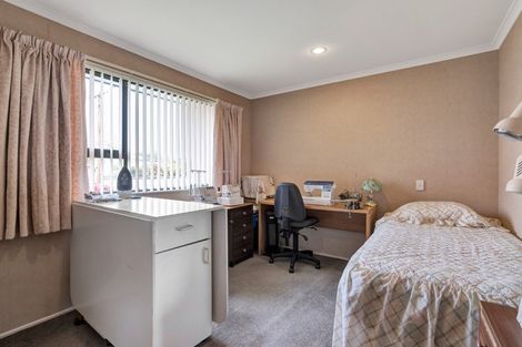 Photo of property in 10 Curtis Street, Stratford, 4332