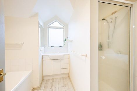 Photo of property in 46c Pahiatua Street, Hokowhitu, Palmerston North, 4410