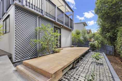 Photo of property in 2/34 Sycamore Drive, Sunnynook, Auckland, 0620