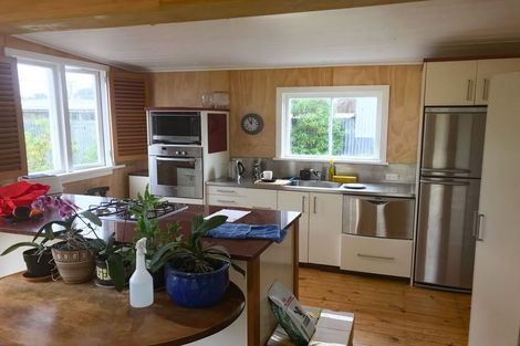 Photo of property in 14 Pari Street, Aramoana, Port Chalmers, 9082