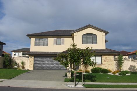 Photo of property in 5 Coachman Drive, Flat Bush, Auckland, 2016