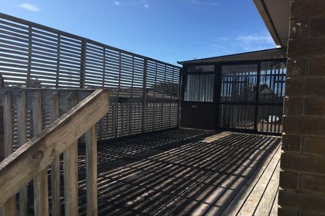 Photo of property in 9 Sherpa Place, Massey, Auckland, 0614