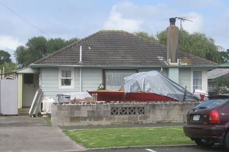 Photo of property in 11 Gifford Avenue, Wesley, Auckland, 1041