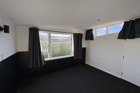 Photo of property in 587 Queen Street East, Levin, 5510
