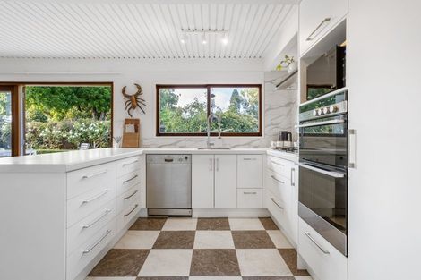 Photo of property in 534 Devonport Road, Tauranga South, Tauranga, 3112