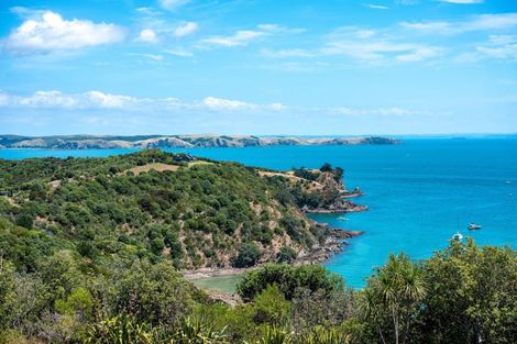Photo of property in 155 Delamore Drive, Oneroa, Waiheke Island, 1081