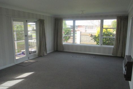 Photo of property in 1 Luton Street, Hokowhitu, Palmerston North, 4410