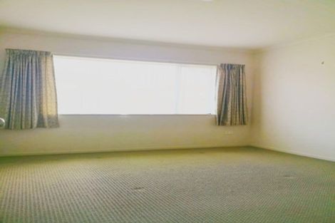 Photo of property in 12 Pennygale Close, Flat Bush, Auckland, 2016