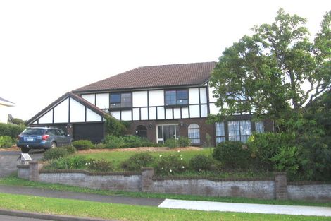 Photo of property in 30 Ravenstone Place, Chatswood, Auckland, 0626