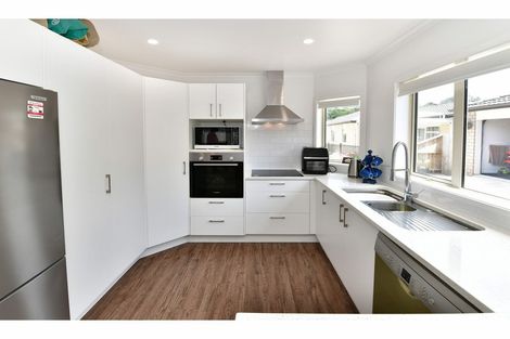 Photo of property in 19b Forest Glen, Orewa, 0931