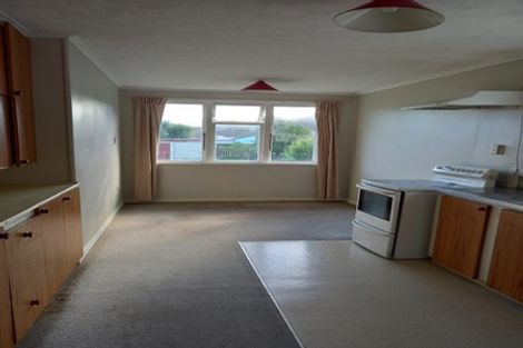 Photo of property in 55 Strand Crescent, Naenae, Lower Hutt, 5011