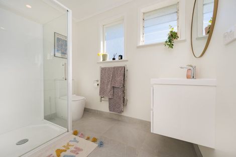 Photo of property in 60 Sherwood Road, Onerahi, Whangarei, 0110