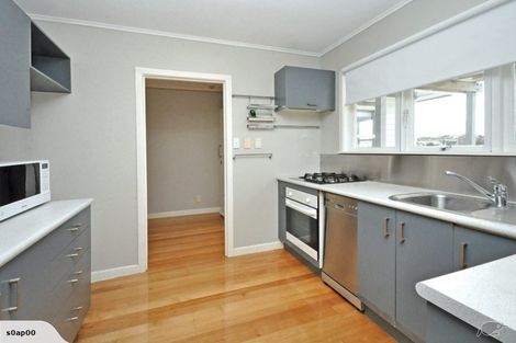 Photo of property in 20a Corunna Road, Milford, Auckland, 0620