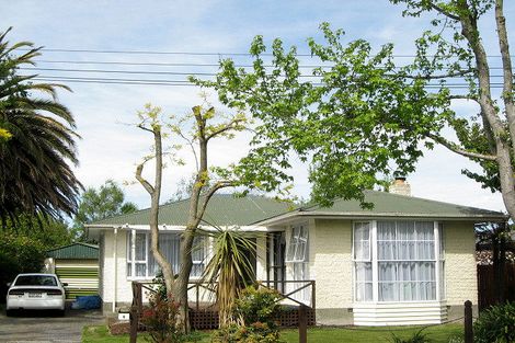 Photo of property in 6 Hannah Place, Redwood, Christchurch, 8051